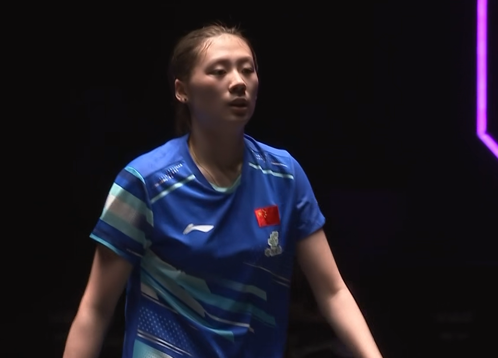 src, 落后, 让对手在第 src, 落后, 让对手在第