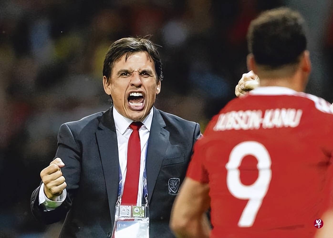 带队闯入, 办的国家队, 别克斯坦