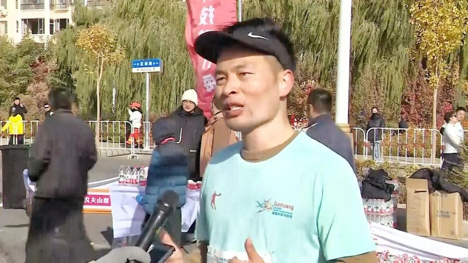 让很多游客 让很多游客