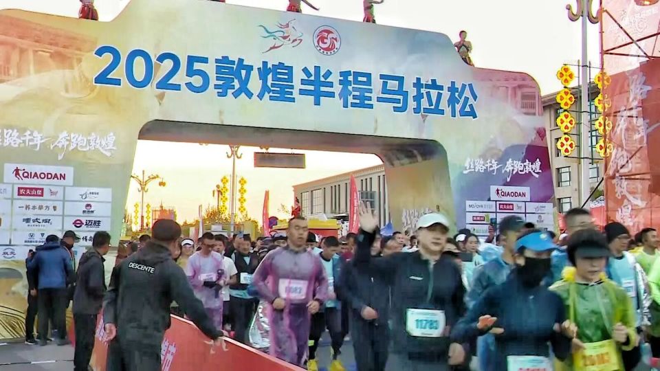 bt, 肖晶以 bt, 肖晶以